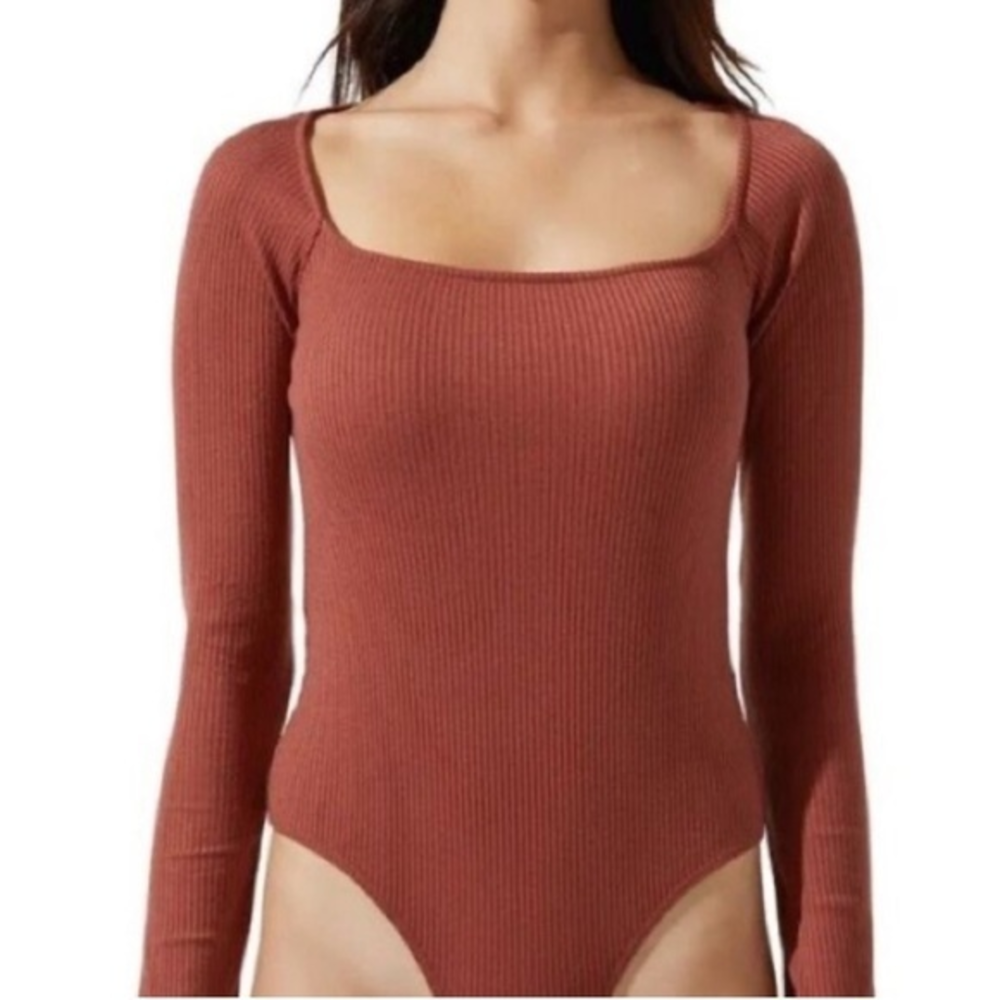 ASTR The Label Marsala Square Neck Ribbed Bodysuit Size‎ Large
